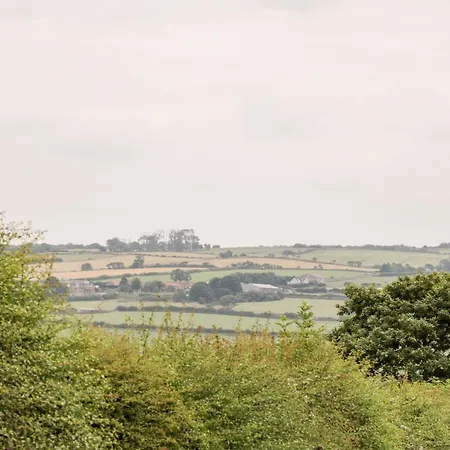 בית נופש Cartwheel At Broadings Farm *